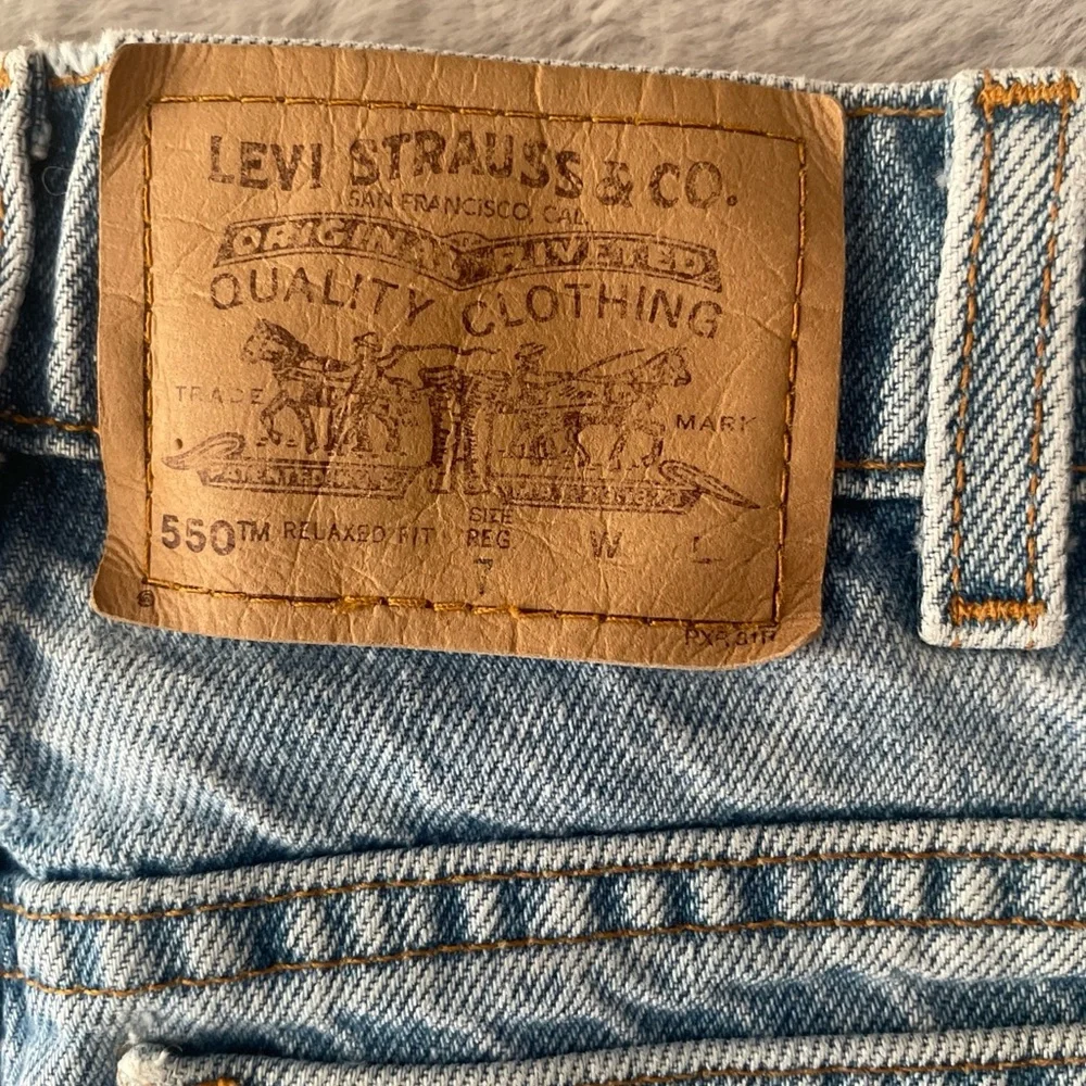 Levi’s little Levi’s Light Blue Distressed Jeans vintage orange tab size youth 7